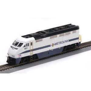  HO RTR F59PHI, Metrolink #881 Toys & Games