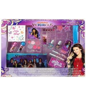  Victorious Curtain Call Cosmetic Set Beauty