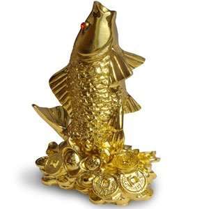 The Wealth Hungry Carp (Gold)   4.4  Feng Shui Fish for Wealth Luck 