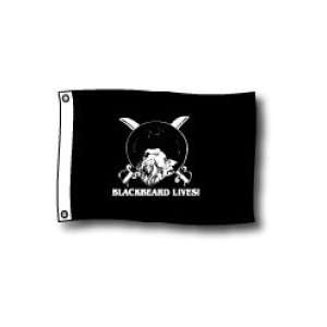  Blackbeard lives   Pirate Flags Patio, Lawn & Garden