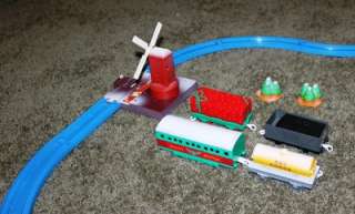   Thomas Holiday Set Complete in Box Windmill Flying Harold  