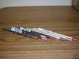 Loreal Colour Riche Lip Liner Always Red #765  