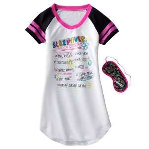  SO Sleepover Checklist Raglan Sleepshirt   Girls Kitchen 