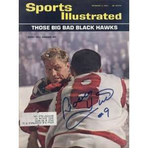  Bobby Hull Autographed Sports Illustrated Magazine   Feb 