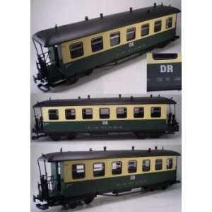   Passenger Coach Train Car European Style DR Rail Saxon Toys & Games