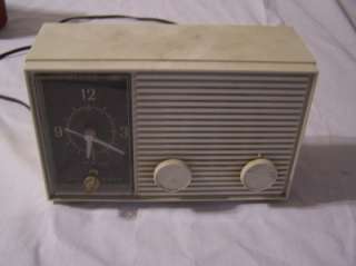 Admiral Solid State Clock Radio, Baclite, Vintage  