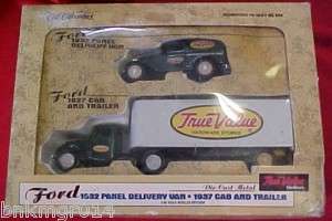1995 Ertl True Value 1932 Panel Delivery & 1937 Truck  