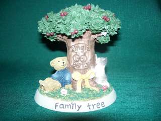 Zingle Berry Figurine Family Tree Teddy Bear, Cat, Mouse & Frog 