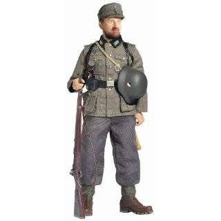  Dragon WW II German 1/6 scale Afrika Korps figure Explore 