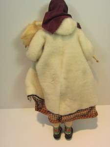 International Doll vintage GREECE Yarn SPINNER Elder Ex  