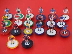Subbuteo LW SPARE PLAYING FIGURE Many to choose from  