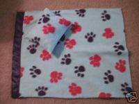PAW Print Blanket w/pillow for Dogs  
