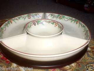   of the outside plates is 1 3 4 high the center bowl is 2 1 8 high