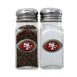  San Francisco 49ers Salt and Pepper Shakers   Set of 2 