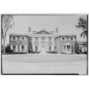 Photo Roy D. Chapin, residence at 447 Lake Shore, Grosse Pointe Farms 