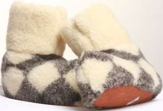 SHEEPSKIN SLIPPERS BOOTS WINTER WARM SHOES MENS WOMENS SIZES AVAILABLE 