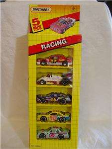 Matchbox Racing 5 Car Gift Pack with Action Cut Outs on Back  