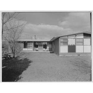 Photo Mr. Carl Brauer, residence in Princeton, New Jersey. Exterior II 