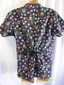 DICKIES asian inspired black floral cotton scrub top S  