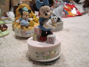 Disney Schmid Minnie Mouse Porcelain Music Box * CUTE *  
