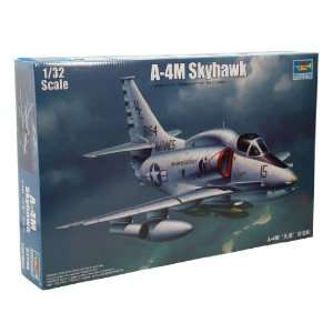    1/32 A 4M Skyhawk Carrier Launched Ground Attack Toys & Games
