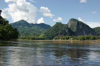 http//upload.wikimedia.org/wikipedia/commons/thumb/2/27/Mekong_River 