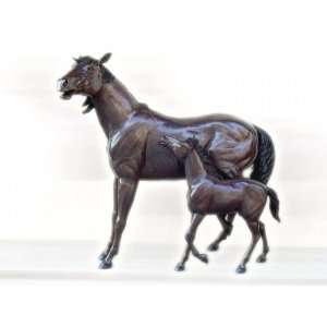   Metropolitan Galleries SRB49229 Mare and Foal Bronze