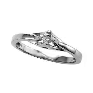  Round Diamonds Engagement Ring in 14 kt White Gold Size 5 