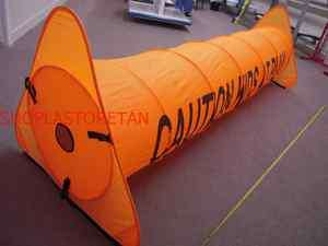   SAFETY CAUTION COLLAPSIBLE TRIANGLE CONE FENCE KIDS GREAT GIFT NEW