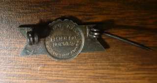 WW11 U.S Army Navy production award pin E  