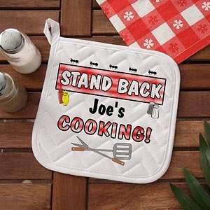  Personalized Grilling Potholder   Stand Back Design
