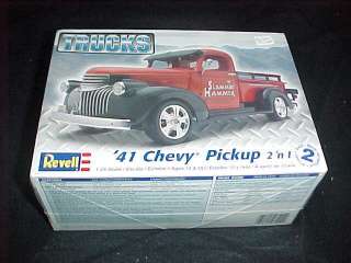 Revell 41 CHEVY Pick Up 2 n1 Trucks 1/25 Model Kit  