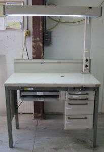   Work Bench, light & nozzle GREAT DEAL Make offer We can ship  