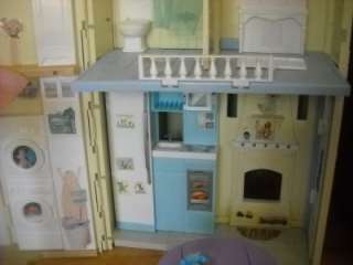 Barbie Happy Family House Smarthouse Sounds Like Home Rare HTF  
