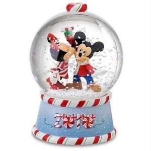   Mickey Minnie Snow Globe holiday Everything 