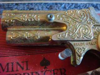   DIECAST TOY DERRINGER CAP GUN PISTOL. MADE IN ITALY IN CASE  