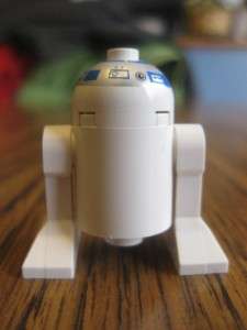 LEGO Star Wars R2 D2 R2 D2 Mini Figure Set # 4475 RARE  