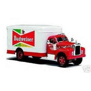  Corgi Budweiser Mack B Box Van Toys & Games