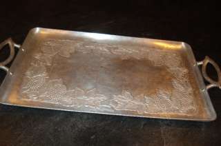 Vintage Everlast, aluminum grapevine hammered tray  