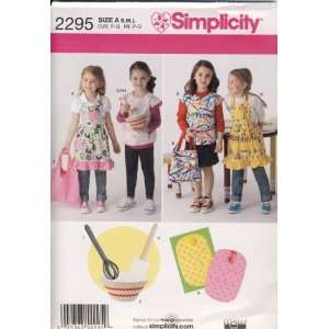 Simplicity Sewing Pattern 2295   Use to Make   Childs Kitchen Cooking 