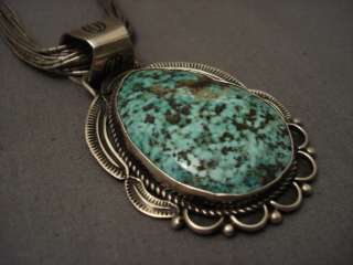 VINTAGE NAVAJO NUMBER 8 TURQUOISE SILVER NECKLACE  