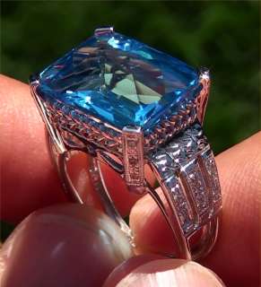 Vintage Estate 13.35 Carat Natural VVS Swiss Blue Topaz Diamond Ring 