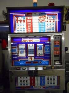   Big Bertha Triple 7 Red,White & Blue Slot Machine (USES TOKENS ONLY