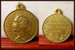 Médaille commémorative, 24mm env, cuivre jaune, en très bon état 