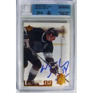 Wayne Gretzky SIGNED 1999 UD Card JSA BECKETT   Signed NHL Hockey 