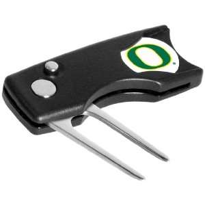  Oregon Spring Action Divot Tool w/ Ball Marker Sports 