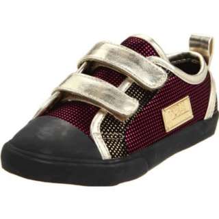 Guess Kids Carrielee Low   designer shoes, handbags, jewelry, watches 
