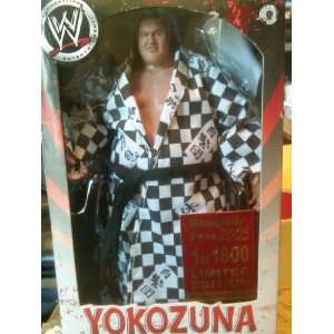  Classic WWE Yokozuna Wrestling Figure Jakks Pacific Toys & Games