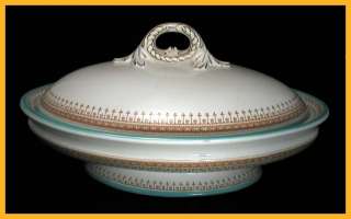 Royal Worcester Vitreous Covered Vegetable Dish   B 252  
