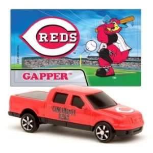  MLB 187 Scale Ford F 150 with Team Mascot Sticker   Reds 